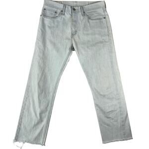 Levi’s 508 Light Wash Blue Cropped Frayed Hem Zip Fly SZ 32”x 25” EUC